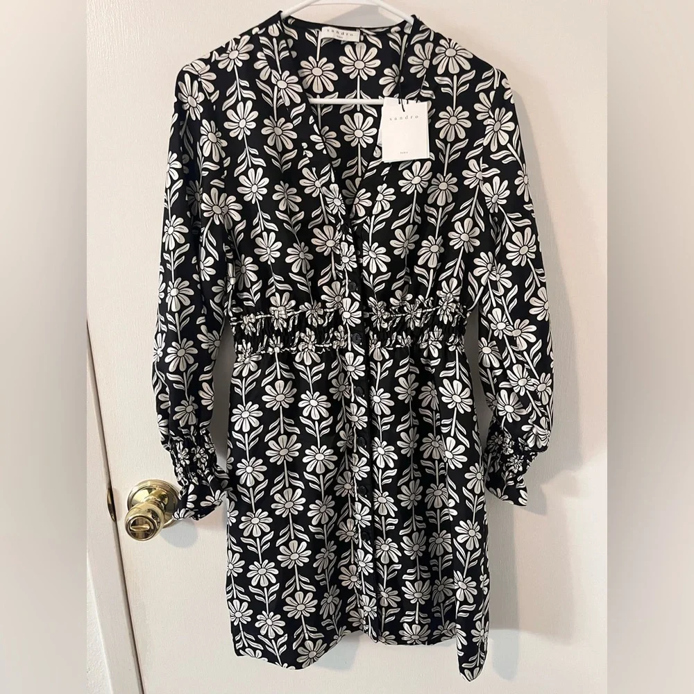 NWT Sandro Paris Illiana Floral Mini Dress Button Front Silk Size FR 40 US 8 - Picture 2 of 16